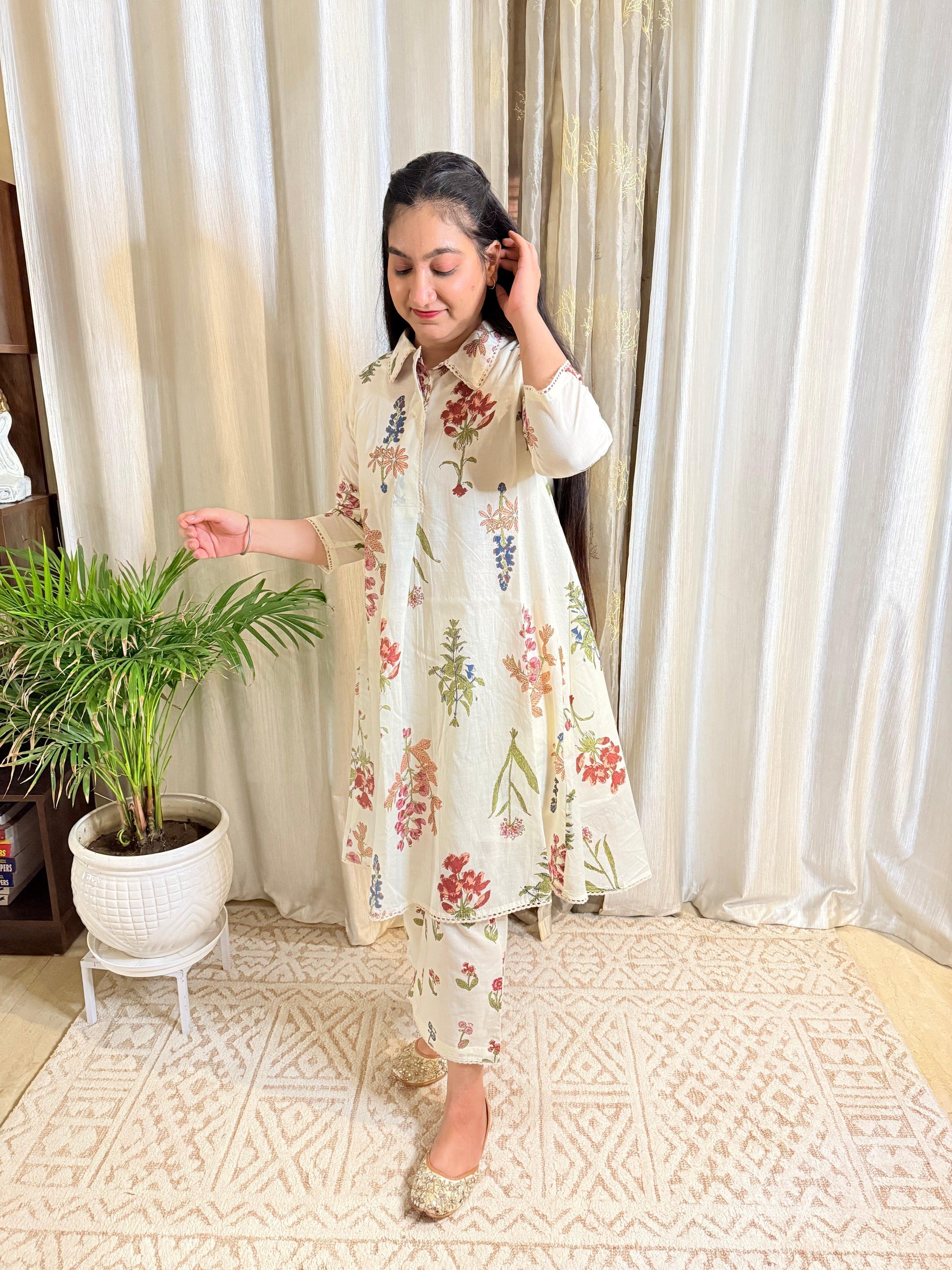 Aura Mul Cotton Kurta Set