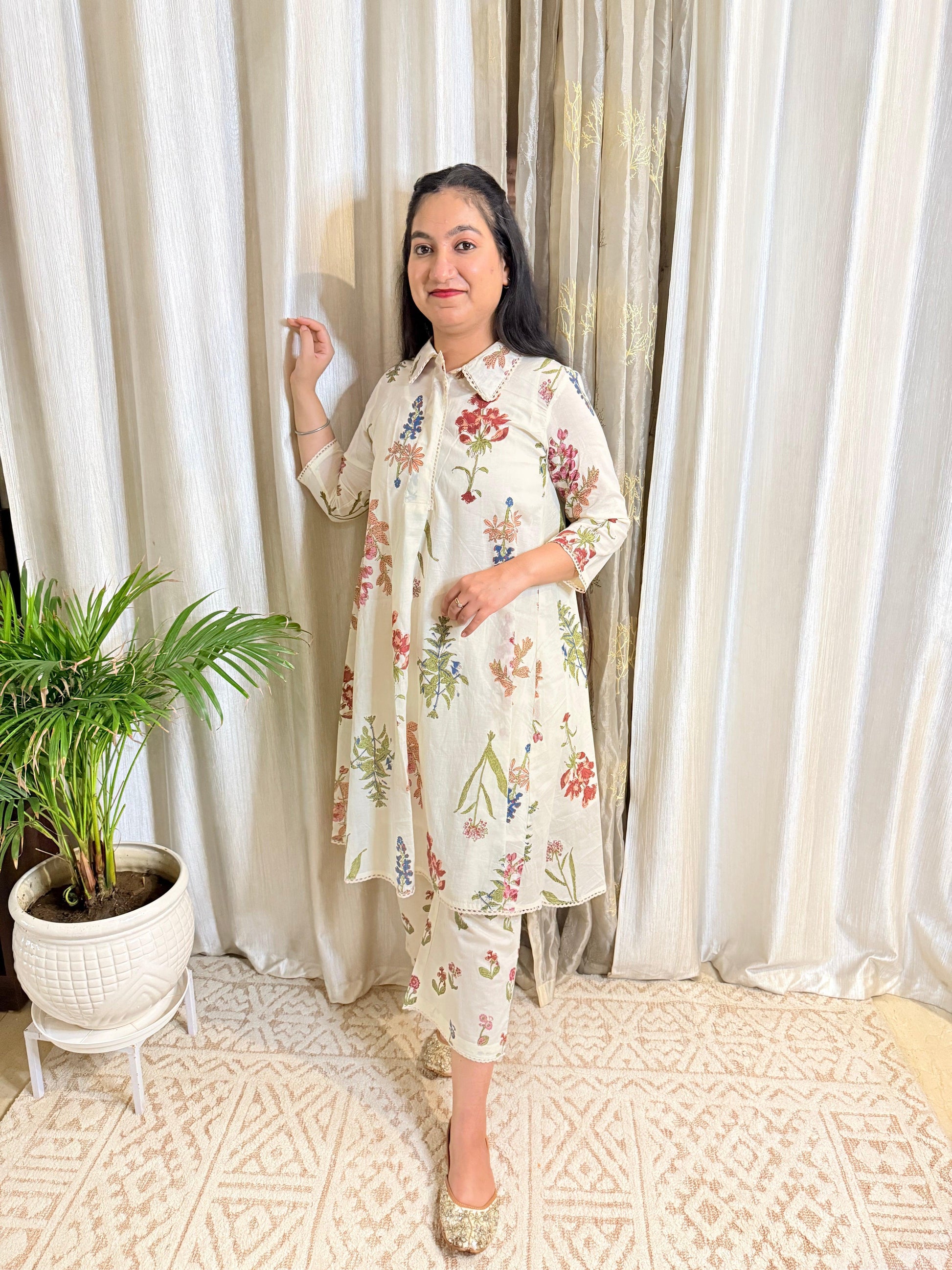 Aura Mul Cotton Kurta Set