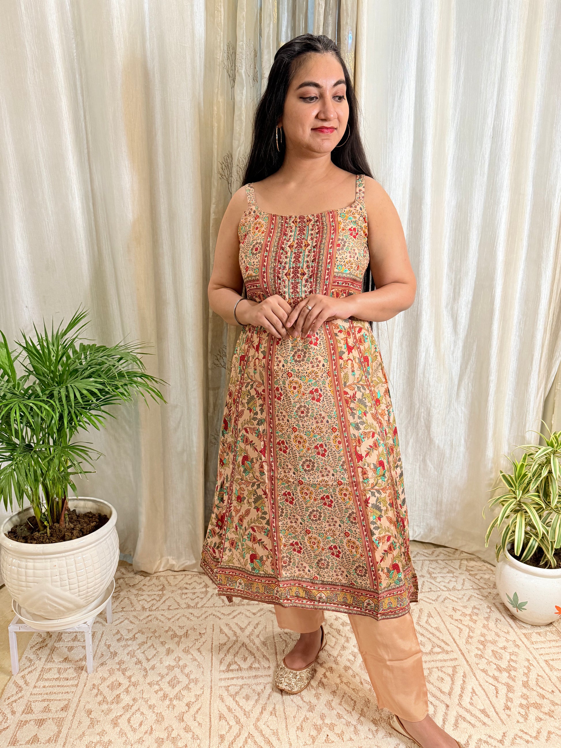Festive-Ready Muslin Coord Set – Inner Lined with Sequin Sparkle