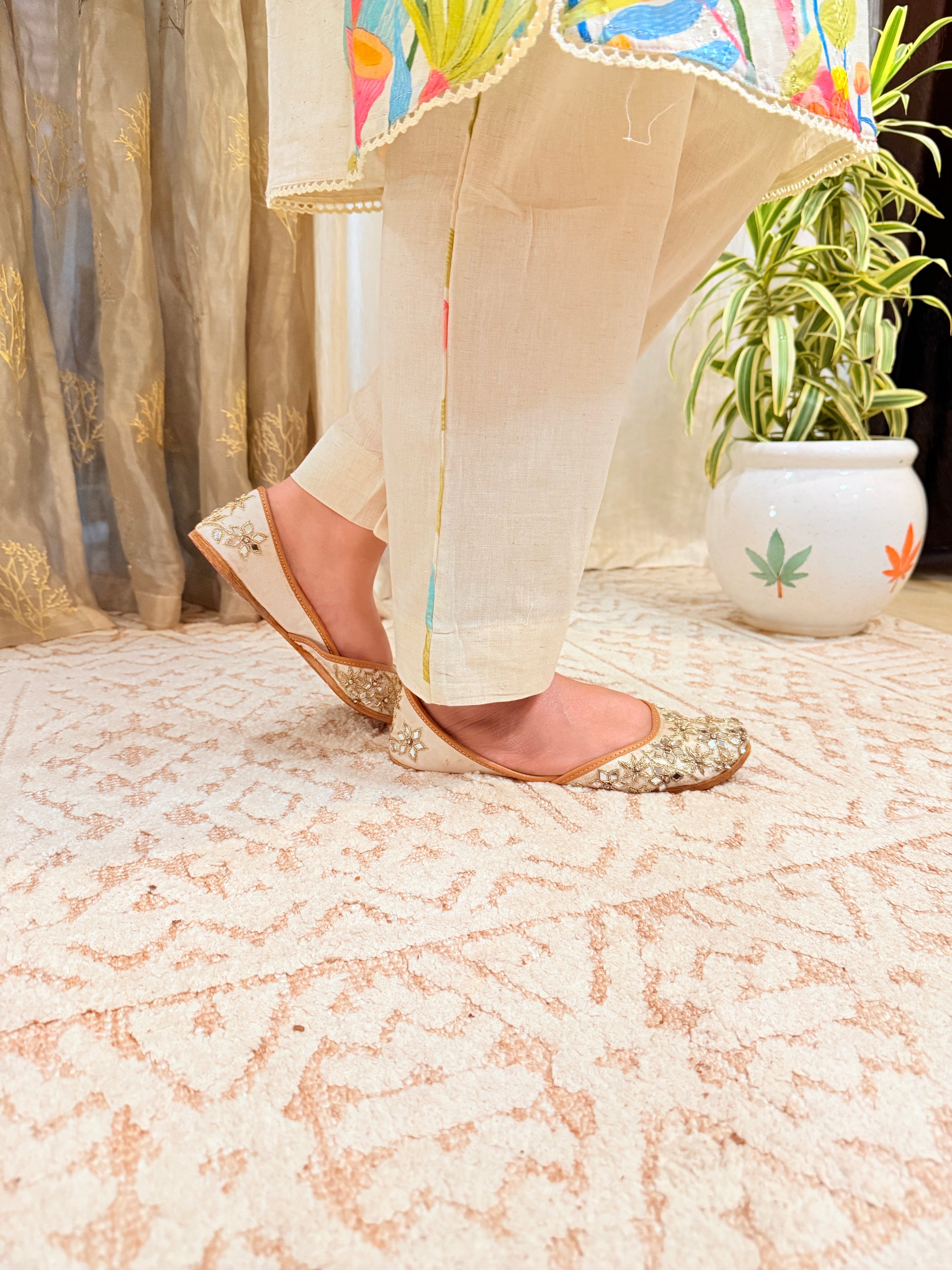 Ivory Embroidered Cotton Flex Coord Set with Floral Accents