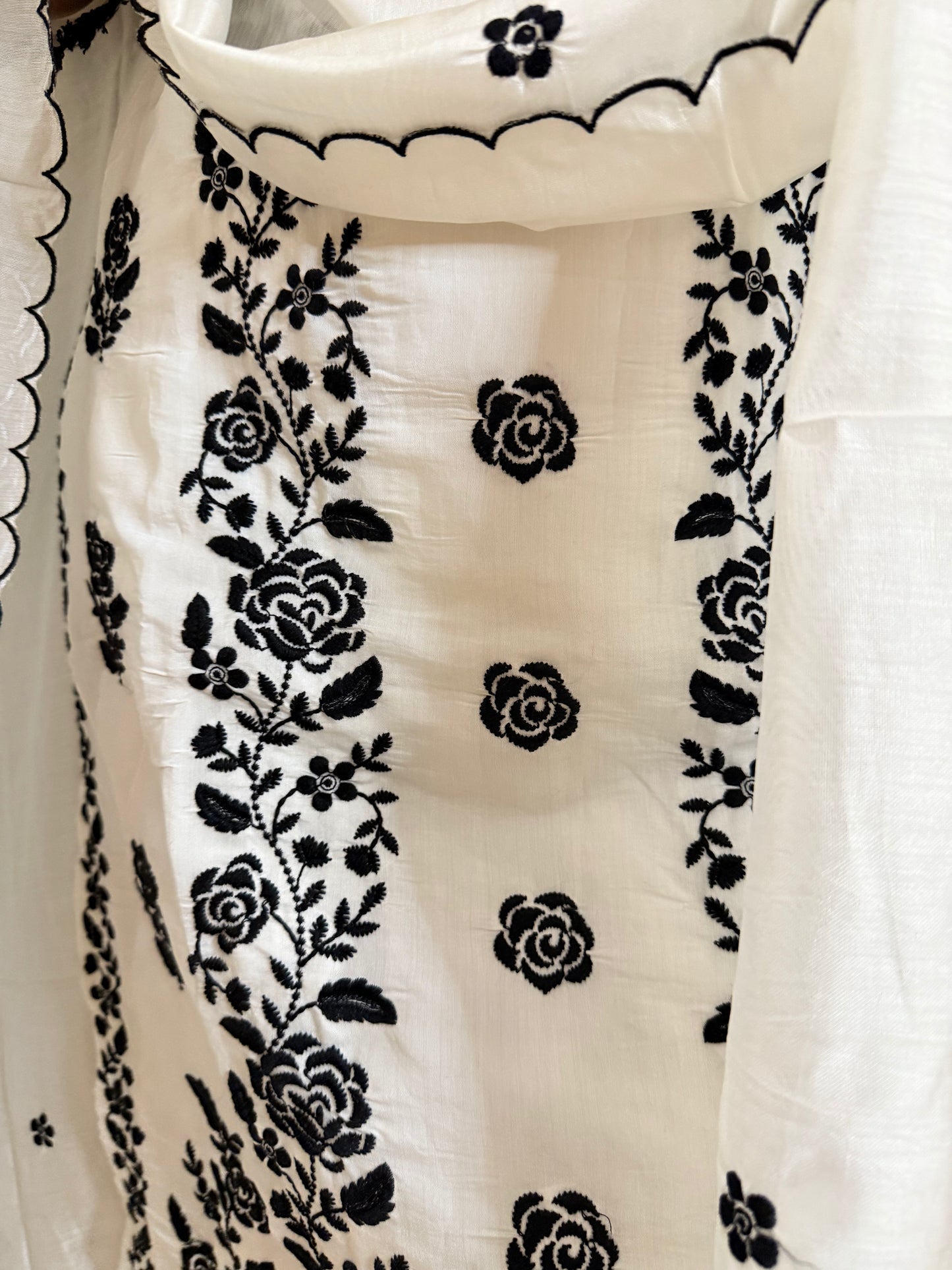 White Black Embroidered Straight Suit – White Mul Cotton with Black Floral Work